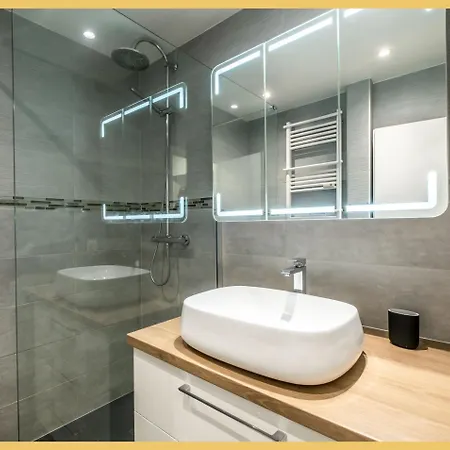 Apartment Chez Pat' I T2 I Saint-julien